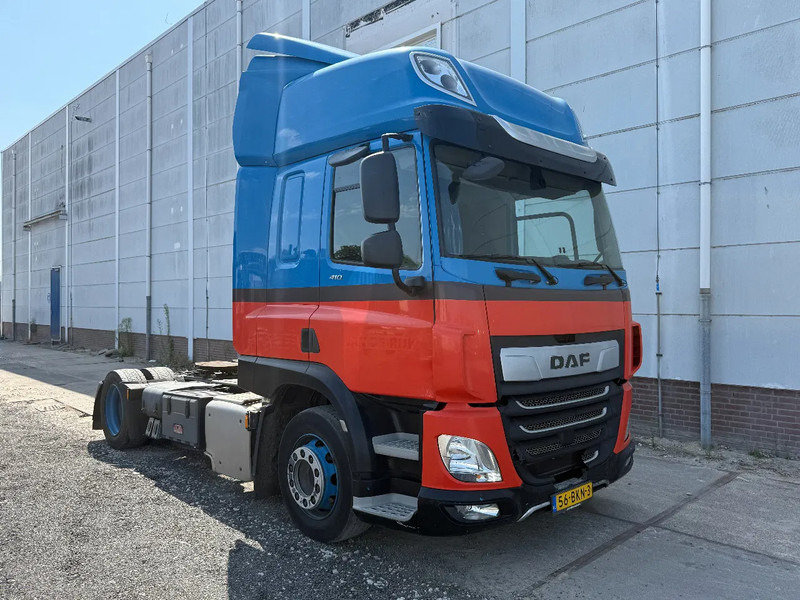 DAF CF 410 4X2 - EURO 6 - MEGA - Nyergesvontató: 1 kép. DAF CF 410 4X2 - EURO 6 - MEGA - Nyergesvontató: 1 kép.