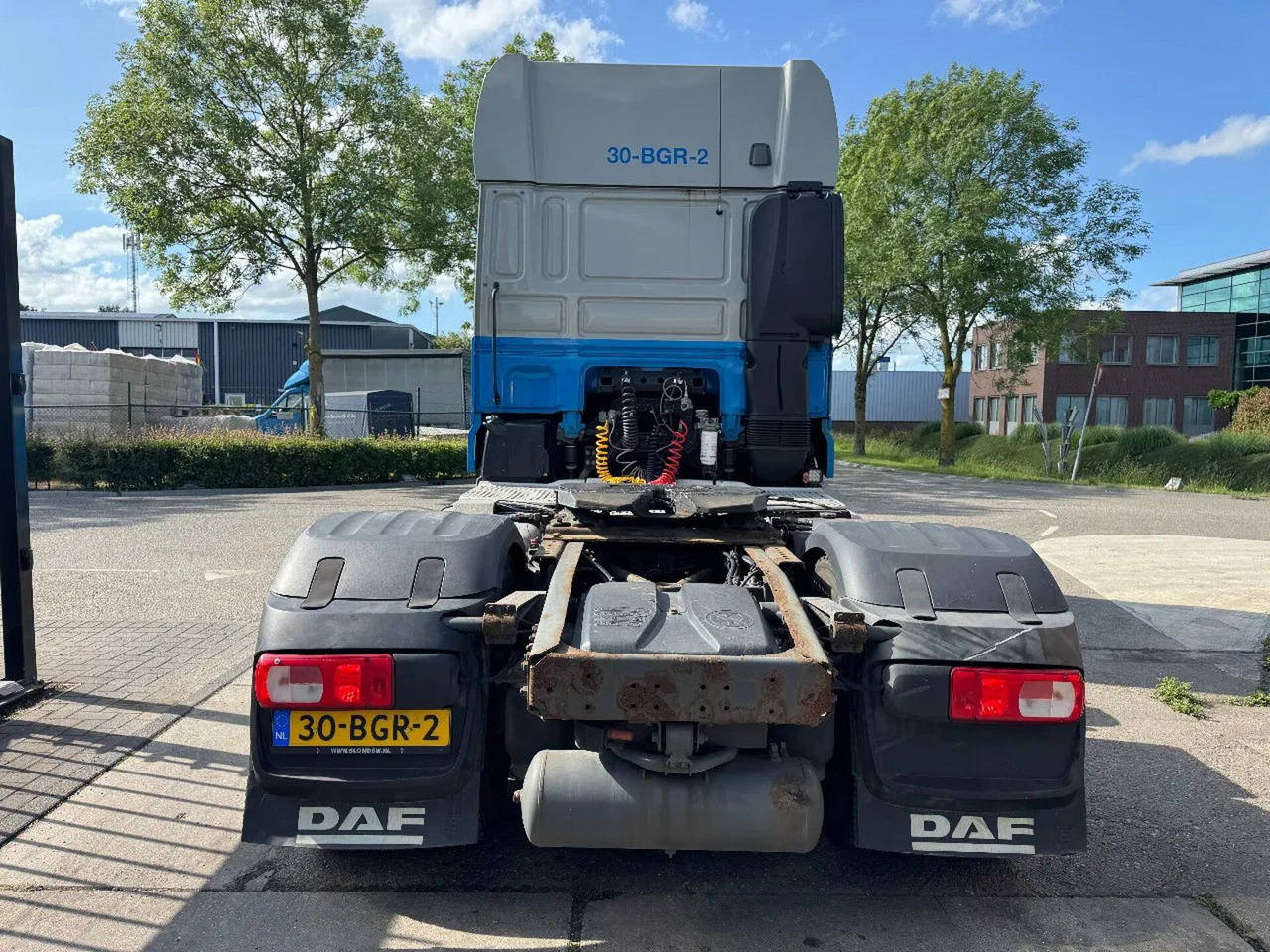 DAF XF 440 4X2 - EURO 6 + ADR + TÜV 12-2025 - Nyergesvontató: 5 kép. DAF XF 440 4X2 - EURO 6 + ADR + TÜV 12-2025 - Nyergesvontató: 5 kép.
