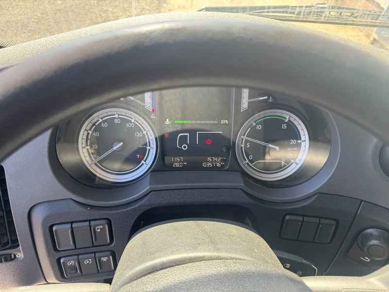 DAF XF 460 4X2 EURO 6 SKIRTS SPOILERS lízing DAF XF 460 4X2 EURO 6 SKIRTS SPOILERS: 13 kép.