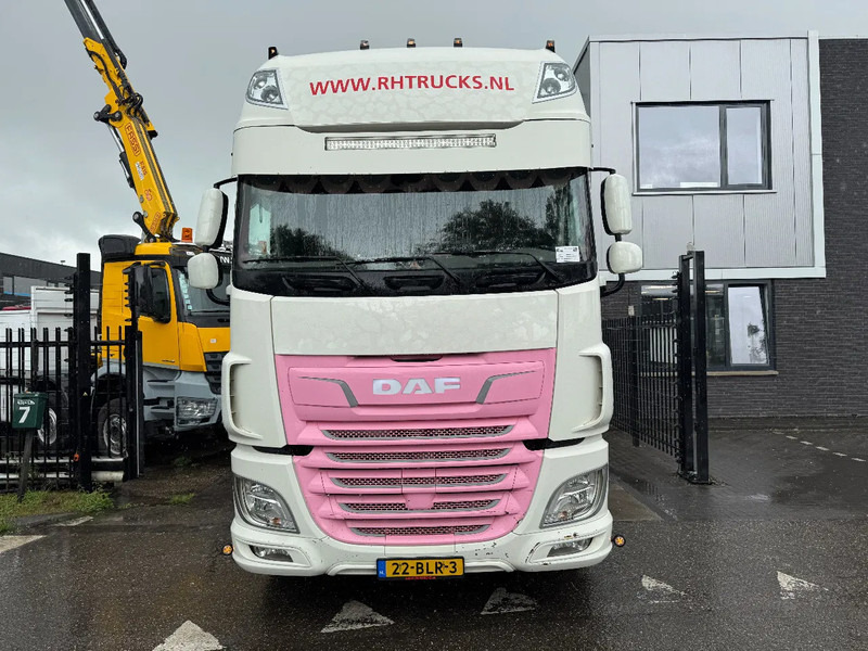 DAF XF 480 6X2 - EURO 6 + LIFT/STEERING AXLE + RETARDER + TÜV 03-2026 - Nyergesvontató: 2 kép. DAF XF 480 6X2 - EURO 6 + LIFT/STEERING AXLE + RETARDER + TÜV 03-2026 - Nyergesvontató: 2 kép.