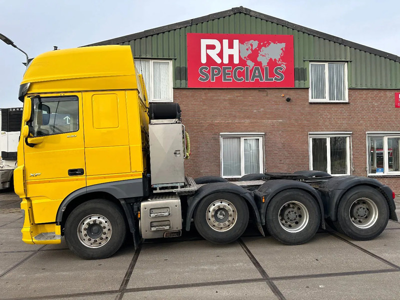 DAF XF 530 140 TON 8X4 INTARDER 324343 KM - Nyergesvontató: 1 kép. DAF XF 530 140 TON 8X4 INTARDER 324343 KM - Nyergesvontató: 1 kép.