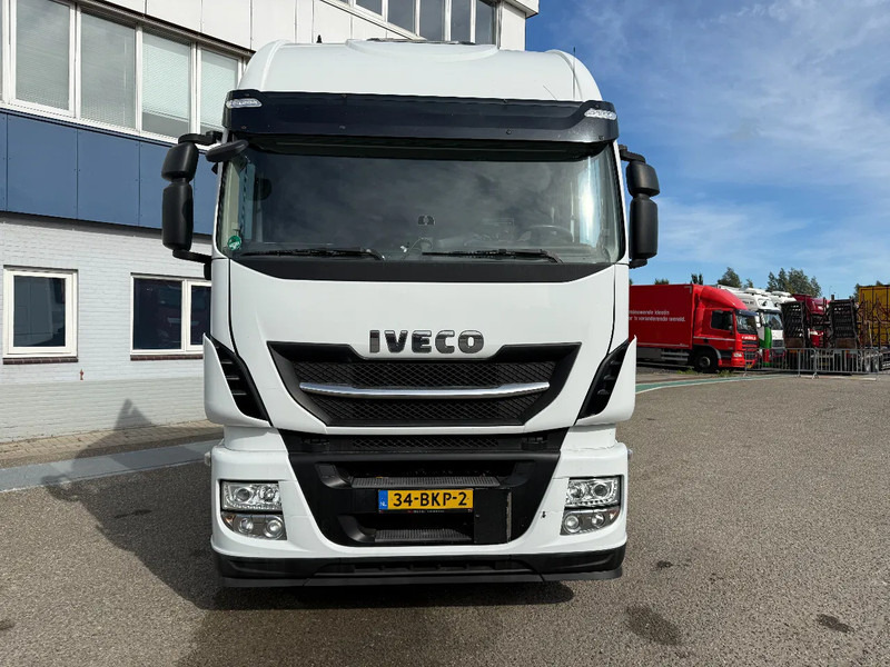 Iveco Stralis 440.42 Iveco AS440STX/P Hi-Way Stralis - Nyergesvontató: 2 kép. Iveco Stralis 440.42 Iveco AS440STX/P Hi-Way Stralis - Nyergesvontató: 2 kép.