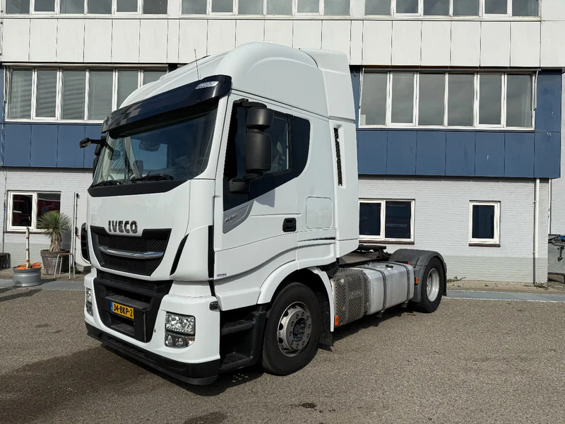 Iveco Stralis 440.42 Iveco AS440STX/P Hi-Way Stralis - Nyergesvontató: 3 kép. Iveco Stralis 440.42 Iveco AS440STX/P Hi-Way Stralis - Nyergesvontató: 3 kép.