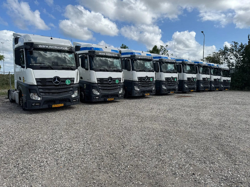 Mercedes-Benz Actros 1842 4X2 EURO 6 - 6 UNITS AVAILABLE! - Nyergesvontató: 2 kép. Mercedes-Benz Actros 1842 4X2 EURO 6 - 6 UNITS AVAILABLE! - Nyergesvontató: 2 kép.