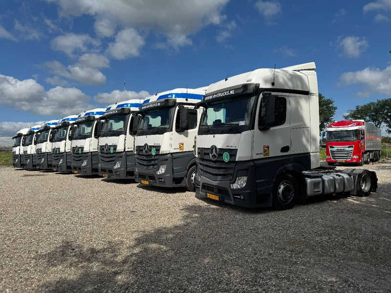 Mercedes-Benz Actros 1842 4X2 EURO 6 - MEGA - 6 UNITS AVAILABLE! - Nyergesvontató: 4 kép. Mercedes-Benz Actros 1842 4X2 EURO 6 - MEGA - 6 UNITS AVAILABLE! - Nyergesvontató: 4 kép.