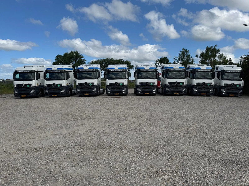 Mercedes-Benz Actros 1842 - 6 UNITS AVAILABLE EURO 6 4X2 - Nyergesvontató: 2 kép. Mercedes-Benz Actros 1842 - 6 UNITS AVAILABLE EURO 6 4X2 - Nyergesvontató: 2 kép.