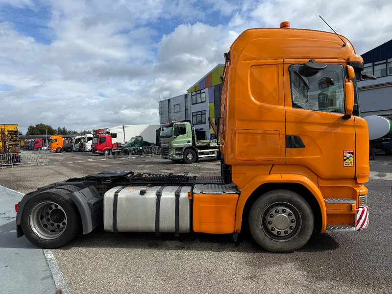 Scania R410 4X2 EURO 6 + RETARDER - Nyergesvontató: 4 kép. Scania R410 4X2 EURO 6 + RETARDER - Nyergesvontató: 4 kép.