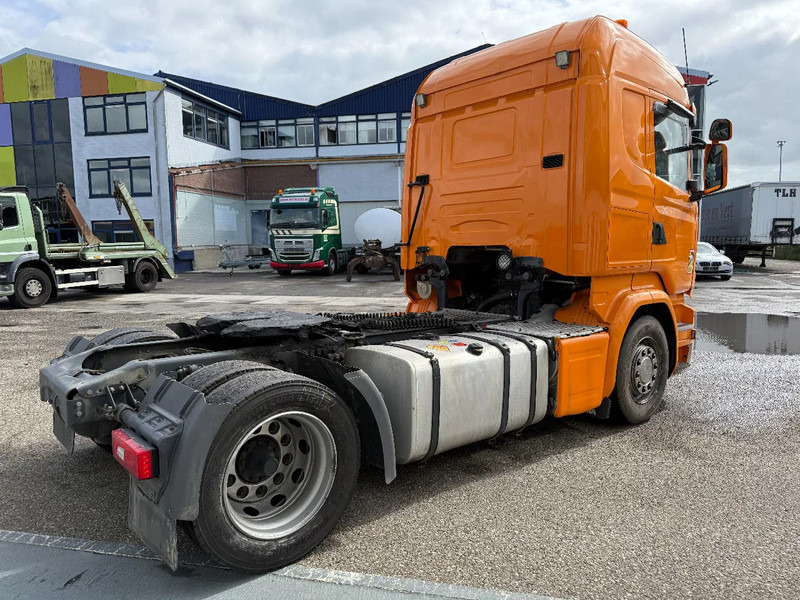 Scania R410 4X2 EURO 6 + RETARDER - Nyergesvontató: 5 kép. Scania R410 4X2 EURO 6 + RETARDER - Nyergesvontató: 5 kép.