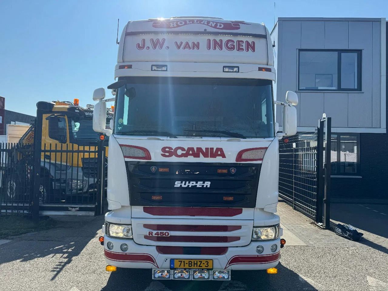 Scania R450 4X2 EURO 6 RETARDER SKIRTS TÜV TILL 01-2026 - Nyergesvontató: 2 kép. Scania R450 4X2 EURO 6 RETARDER SKIRTS TÜV TILL 01-2026 - Nyergesvontató: 2 kép.