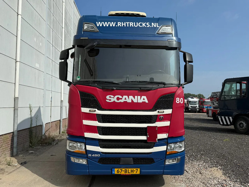 Scania R450 4X2 + RETARDER + TIPPER HYDRAULICS - Nyergesvontató: 2 kép. Scania R450 4X2 + RETARDER + TIPPER HYDRAULICS - Nyergesvontató: 2 kép.
