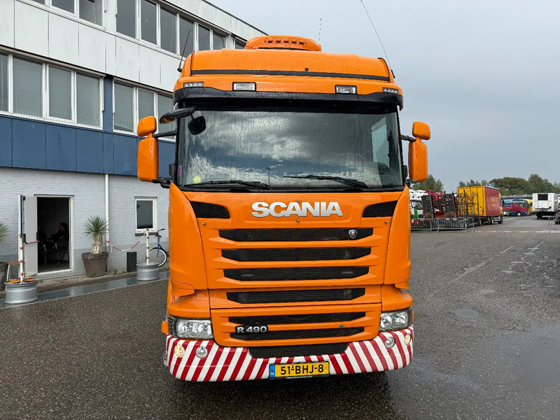 Scania R490 10X4, EURO 6, TUV TILL 27-06-2026 - Nyergesvontató: 2 kép. Scania R490 10X4, EURO 6, TUV TILL 27-06-2026 - Nyergesvontató: 2 kép.