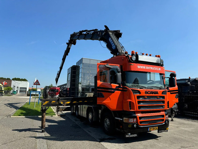 Scania R560 V8 8X2 + EFFER CRANE 1550 6S + FLYJIP 6XHYDR + REMOTE + WINCH - Nyergesvontató: 3 kép. Scania R560 V8 8X2 + EFFER CRANE 1550 6S + FLYJIP 6XHYDR + REMOTE + WINCH - Nyergesvontató: 3 kép.