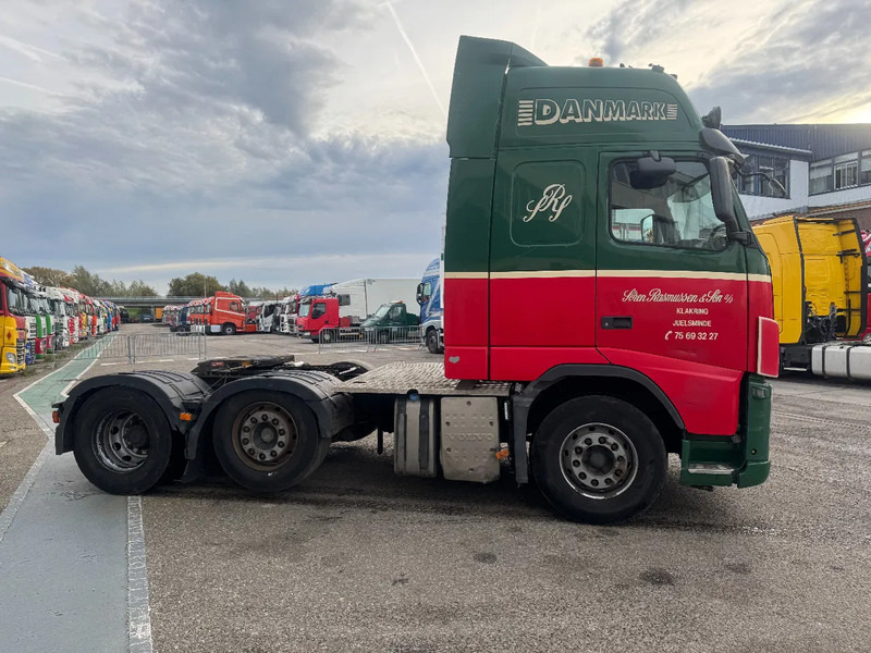 Volvo FH 13.460 6X2 LIFTING / STEERING AXLE - Nyergesvontató: 4 kép. Volvo FH 13.460 6X2 LIFTING / STEERING AXLE - Nyergesvontató: 4 kép.