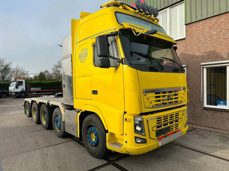 Volvo FH 16.610 145 TON INTARDER, HYDRAULIC, 10X4, EURO 5, - Nyergesvontató: 4 kép. Volvo FH 16.610 145 TON INTARDER, HYDRAULIC, 10X4, EURO 5, - Nyergesvontató: 4 kép.
