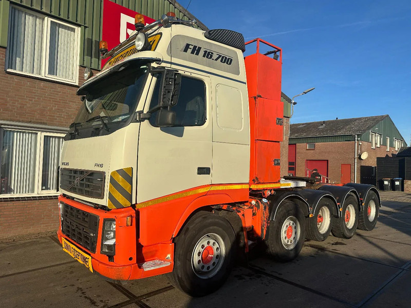 Volvo FH 16.650 10X4 170 TON INTARDER - Nyergesvontató: 4 kép. Volvo FH 16.650 10X4 170 TON INTARDER - Nyergesvontató: 4 kép.