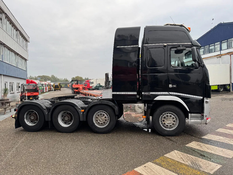 Volvo FH 16.750 8X4 - 160 TON + RETARDER - Nyergesvontató: 4 kép. Volvo FH 16.750 8X4 - 160 TON + RETARDER - Nyergesvontató: 4 kép.
