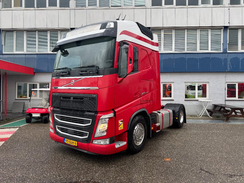 Volvo FH 460 4X2 EURO 6 ALCOA 2 UNITS I PARK COOL STANDKLIMA - Nyergesvontató: 2 kép. Volvo FH 460 4X2 EURO 6 ALCOA 2 UNITS I PARK COOL STANDKLIMA - Nyergesvontató: 2 kép.