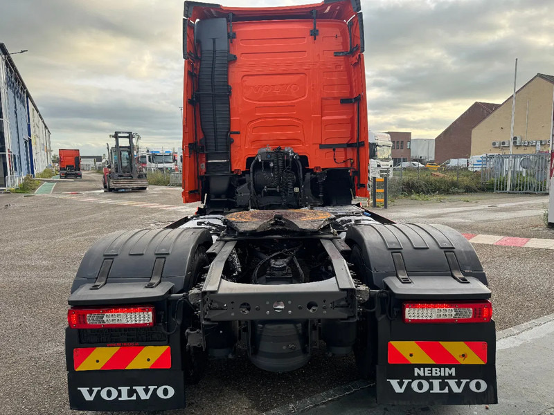 Volvo FH 460 4X2 EURO 6 SKIRTS PARK COOL I SHIFT lízing Volvo FH 460 4X2 EURO 6 SKIRTS PARK COOL I SHIFT: 7 kép. Volvo FH 460 4X2 EURO 6 SKIRTS PARK COOL I SHIFT lízing Volvo FH 460 4X2 EURO 6 SKIRTS PARK COOL I SHIFT: 7 kép.