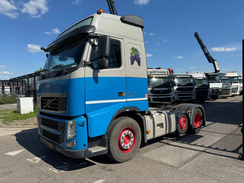 Volvo FH 460 6X2 EURO 5 GARDNER DENVER - Nyergesvontató: 1 kép. Volvo FH 460 6X2 EURO 5 GARDNER DENVER - Nyergesvontató: 1 kép.