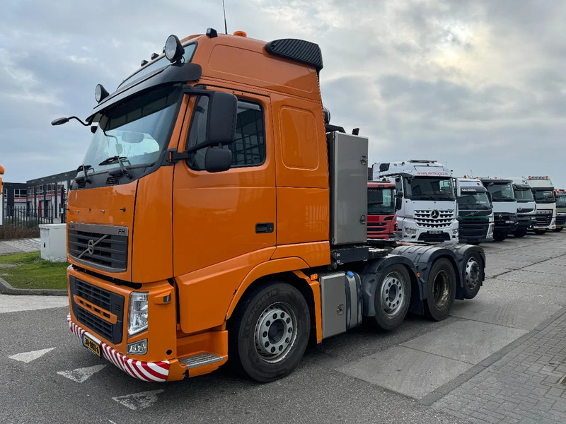 Volvo FH 500 8X2 - EURO 5 + LIFT/STEERING AXLE + TÜV 09-2025 - Nyergesvontató: 1 kép. Volvo FH 500 8X2 - EURO 5 + LIFT/STEERING AXLE + TÜV 09-2025 - Nyergesvontató: 1 kép.