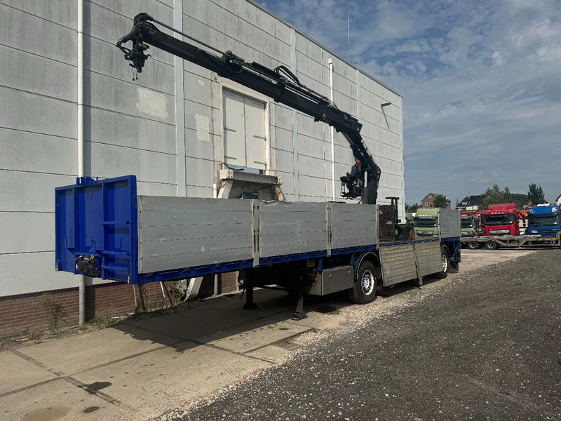 Pacton HIAB ROLLER 220 F3 !2012!, 4 ASSIGE, 2 LIFT + 2 STUUR ASSEN - Platós félpótkocsi: 1 kép. Pacton HIAB ROLLER 220 F3 !2012!, 4 ASSIGE, 2 LIFT + 2 STUUR ASSEN - Platós félpótkocsi: 1 kép.