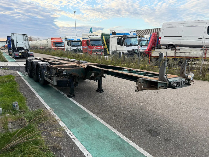 Pacton MULTICHASSIS - 3x EXTENDABLE! - Félpótkocsi cserefelépítményes: 3 kép. Pacton MULTICHASSIS - 3x EXTENDABLE! - Félpótkocsi cserefelépítményes: 3 kép.