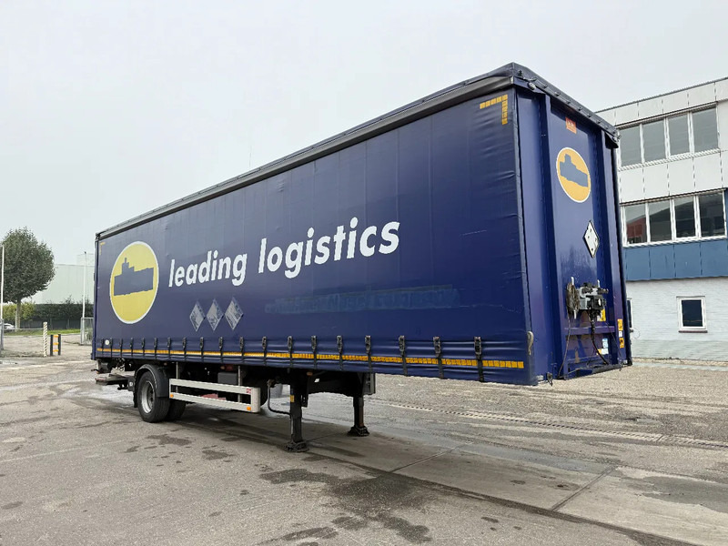 Pacton TBD.122 + TRIDEC STEERING AXLE + DHOLLANDIA + SLIDING ROOF - Ponyvás félpótkocsi: 3 kép. Pacton TBD.122 + TRIDEC STEERING AXLE + DHOLLANDIA + SLIDING ROOF - Ponyvás félpótkocsi: 3 kép.