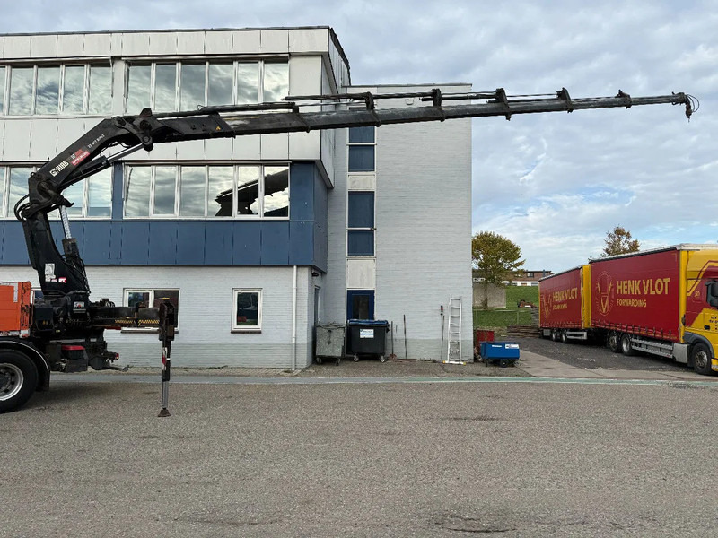 Renault Premium 430 8X4 EEV + HIAB 477 E-7 HIPRO + REMOTE - Darus autó: 4 kép. Renault Premium 430 8X4 EEV + HIAB 477 E-7 HIPRO + REMOTE - Darus autó: 4 kép.