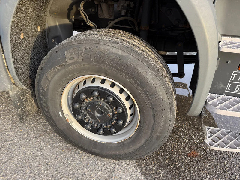 Scania G370 4X4 EURO 6 + 3-SIDE TIPPER + PALFINGER PK9002 + REMOTE lízing Scania G370 4X4 EURO 6 + 3-SIDE TIPPER + PALFINGER PK9002 + REMOTE: 16 kép.