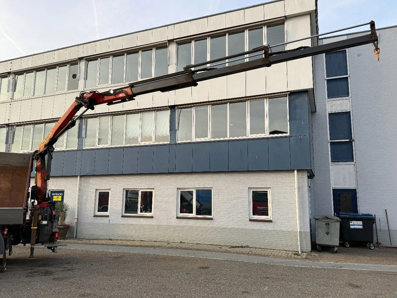 Scania G370 4X4 EURO 6 + 3-SIDE TIPPER + PALFINGER PK9002 + REMOTE - Darus autó: 4 kép. Scania G370 4X4 EURO 6 + 3-SIDE TIPPER + PALFINGER PK9002 + REMOTE - Darus autó: 4 kép.