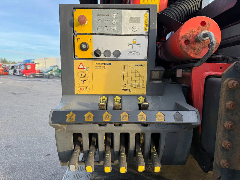 Scania G370 4X4 EURO 6 + 3-SIDE TIPPER + PALFINGER PK9002 + REMOTE lízing Scania G370 4X4 EURO 6 + 3-SIDE TIPPER + PALFINGER PK9002 + REMOTE: 6 kép.