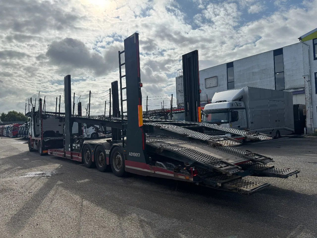 Scania P440 6X2 HUNWICK CAR TRANSPORT RHD - Autószállító teherautó: 5 kép. Scania P440 6X2 HUNWICK CAR TRANSPORT RHD - Autószállító teherautó: 5 kép.