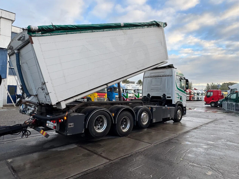 Scania R500 NGS 8X2 EURO 6 + NBS HANGER KIPPER - Billenőplatós teherautó: 4 kép. Scania R500 NGS 8X2 EURO 6 + NBS HANGER KIPPER - Billenőplatós teherautó: 4 kép.