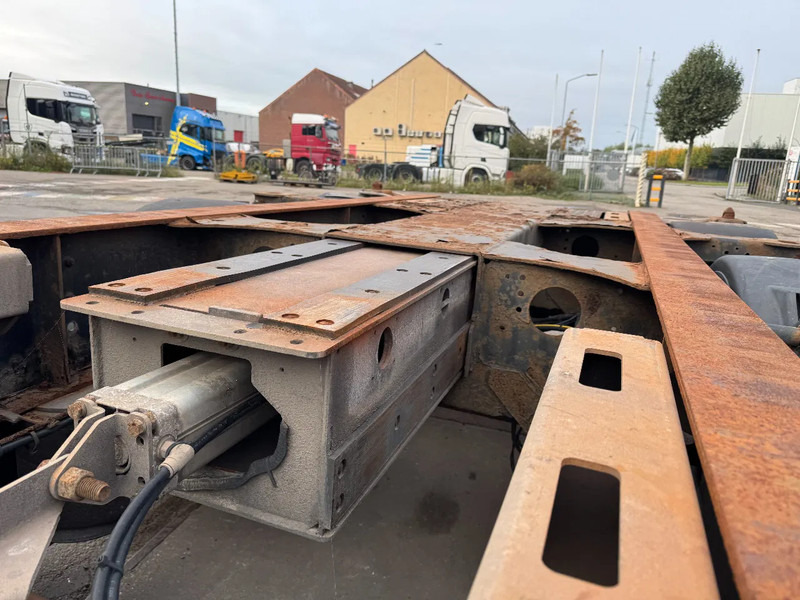 Félpótkocsi cserefelépítményes Schmitz Cargobull GOTHA SCF 24 SAF AXLE DISC BRAKES EXTENDABLE: 10 kép.