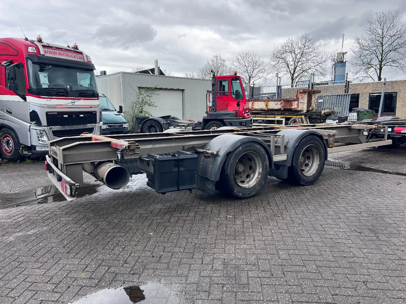 Sommer 2 AS - BDF CHASSIS - BPW AXLES - Pótkocsi cserefelépítményes: 4 kép. Sommer 2 AS - BDF CHASSIS - BPW AXLES - Pótkocsi cserefelépítményes: 4 kép.