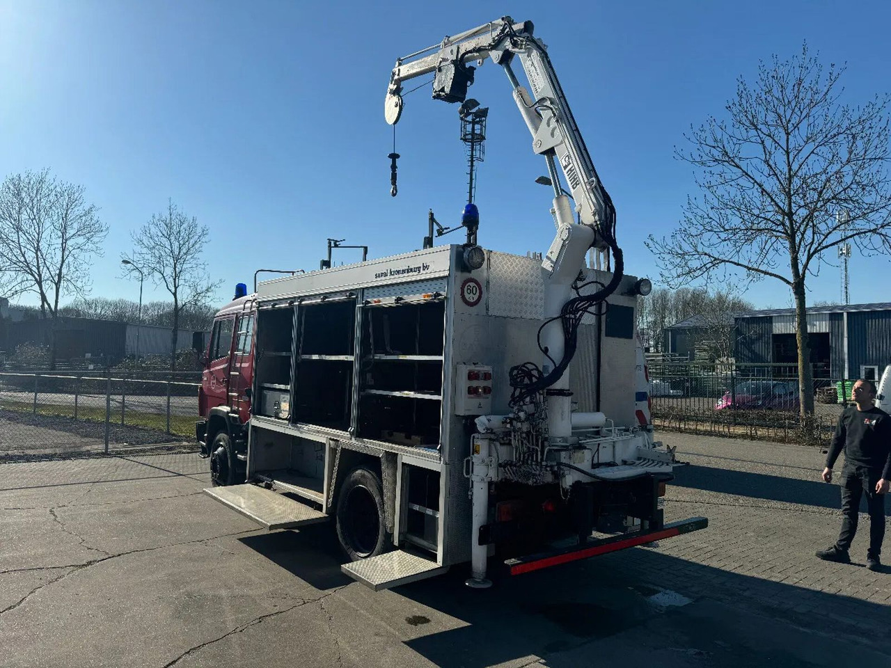 Mercedes-Benz 1117 4X2 FIRE TRUCK HIAB 050A ONLY 105787 KM - Teherautó, Darus autó: 4 kép. Mercedes-Benz 1117 4X2 FIRE TRUCK HIAB 050A ONLY 105787 KM - Teherautó, Darus autó: 4 kép.
