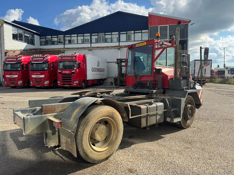 Terberg TT17 TT17 HUB REDUCTION - Terminál targoncá: 5 kép. Terberg TT17 TT17 HUB REDUCTION - Terminál targoncá: 5 kép.