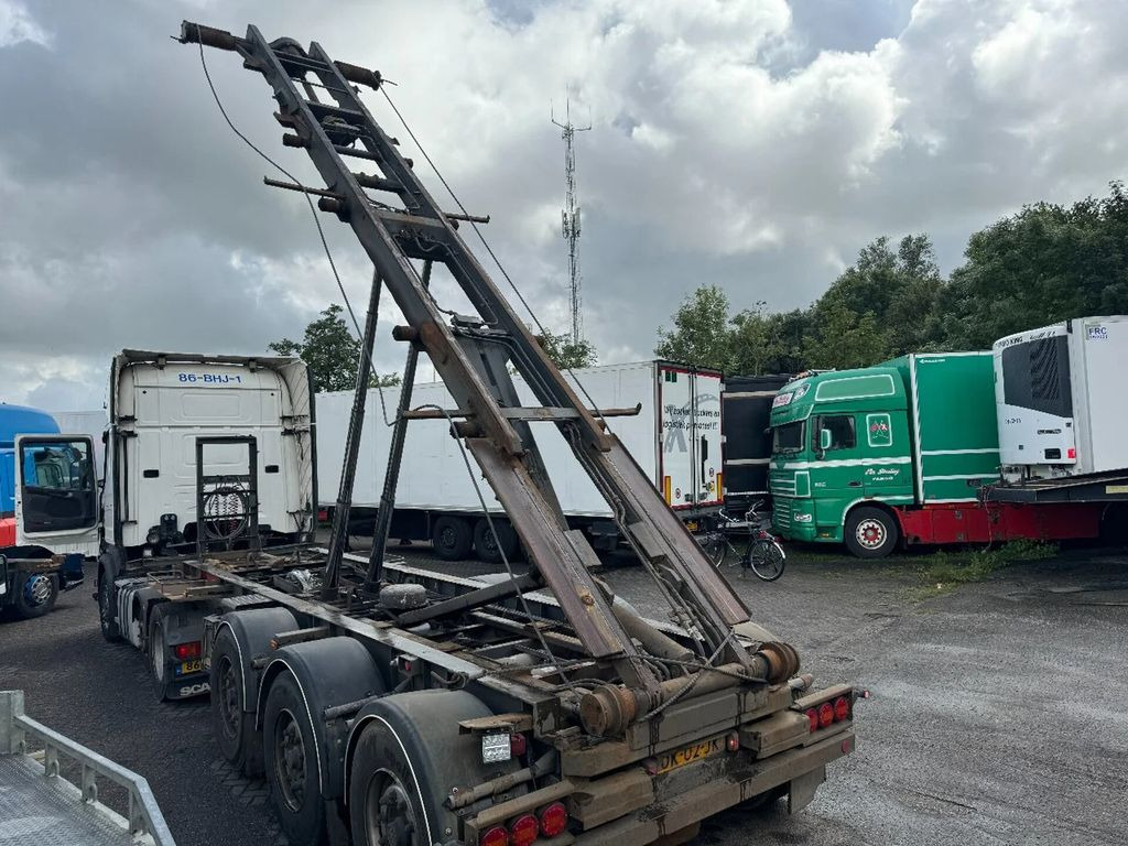 Vanhool CABLE AND KIPPING SYSTEM 3X BPW AXLE FRONT LIFTI - Félpótkocsi cserefelépítményes: 4 kép. Vanhool CABLE AND KIPPING SYSTEM 3X BPW AXLE FRONT LIFTI - Félpótkocsi cserefelépítményes: 4 kép.