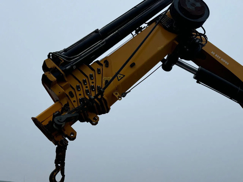 Volvo FH 500 8X4 - EURO 6 + HIAB 622 EP-6 HIPRO + REMOTE CONTROL - Darus autó: 5 kép. Volvo FH 500 8X4 - EURO 6 + HIAB 622 EP-6 HIPRO + REMOTE CONTROL - Darus autó: 5 kép.