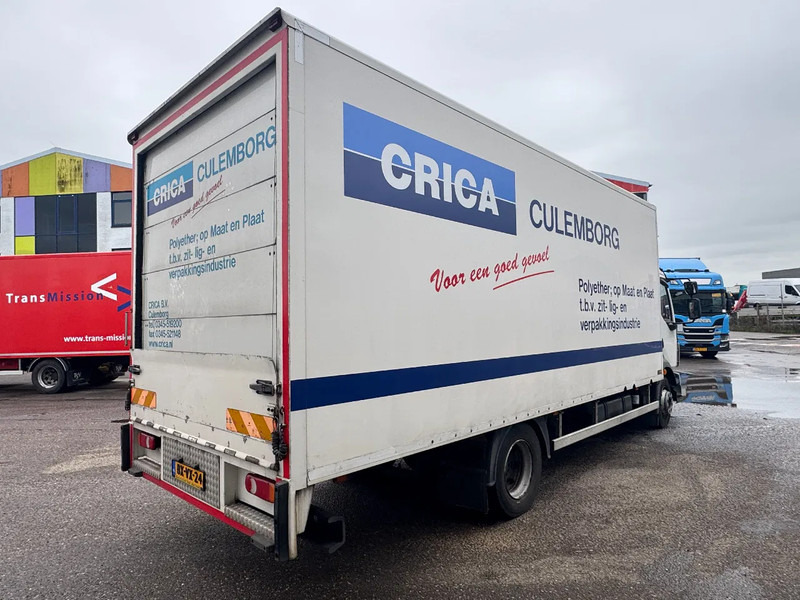 Volvo FL 12.240 4X2 EURO 5 CLOSED BOX TÜV TILL 12-2026 - Dobozos felépítményű teherautó: 5 kép. Volvo FL 12.240 4X2 EURO 5 CLOSED BOX TÜV TILL 12-2026 - Dobozos felépítményű teherautó: 5 kép.