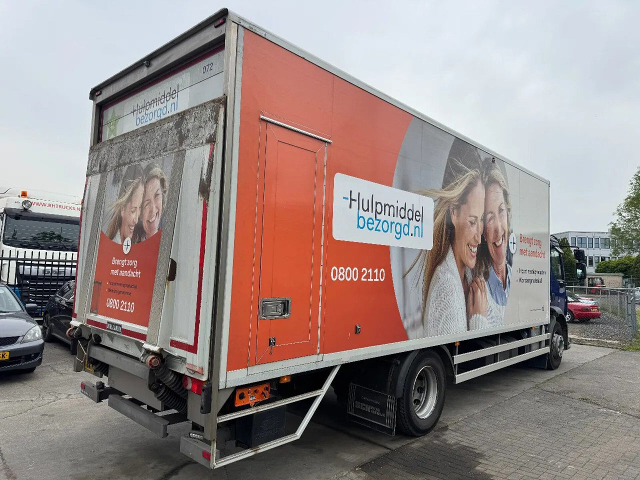 Volvo FL 250 4X2 - EURO 6 + DHOLLANDIA LIFT + TÜV 05-2 - Dobozos felépítményű teherautó: 5 kép. Volvo FL 250 4X2 - EURO 6 + DHOLLANDIA LIFT + TÜV 05-2 - Dobozos felépítményű teherautó: 5 kép.