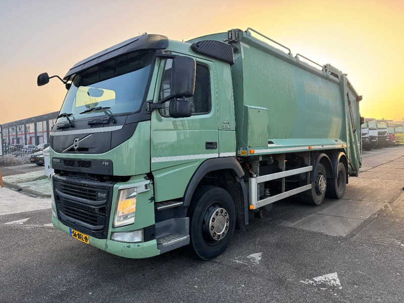 Volvo FM 330 6X2 DENNIS EAGLE ROS ROCA OLYMPUS 21W + WEIGHING SYSTEM - Szemetesautó: 1 kép. Volvo FM 330 6X2 DENNIS EAGLE ROS ROCA OLYMPUS 21W + WEIGHING SYSTEM - Szemetesautó: 1 kép.