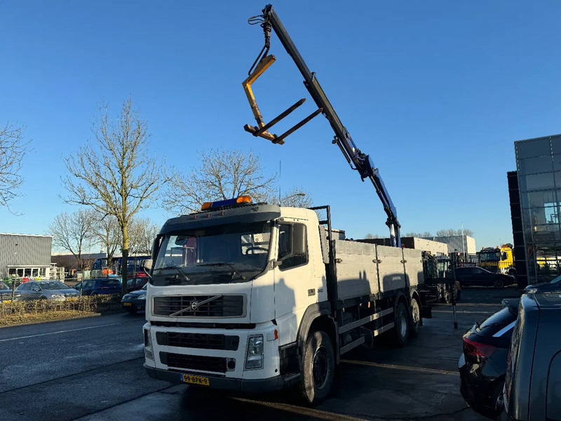 Volvo FM 340 6X2 EFFER 140 2S EURO 3 - Platós teherautó, Darus autó: 1 kép. Volvo FM 340 6X2 EFFER 140 2S EURO 3 - Platós teherautó, Darus autó: 1 kép.