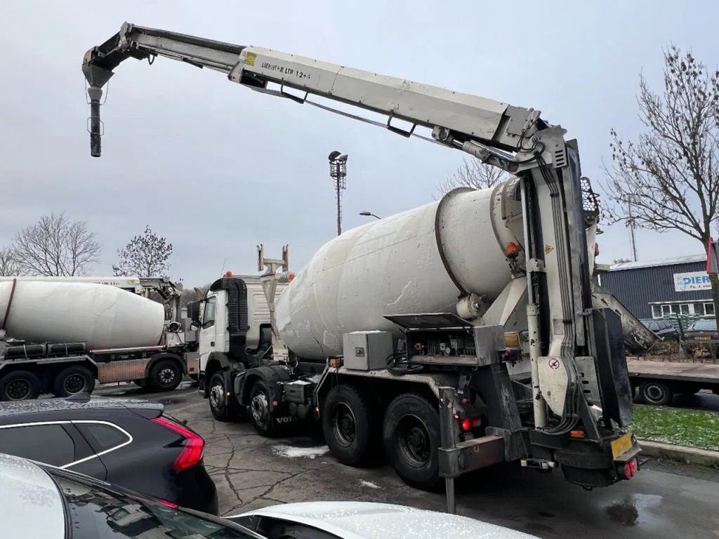 Volvo FM 410 8X4 - 3 UNITS! + MIXER 9m3 + LIEBHERR CON - Betonmixer: 5 kép. Volvo FM 410 8X4 - 3 UNITS! + MIXER 9m3 + LIEBHERR CON - Betonmixer: 5 kép.
