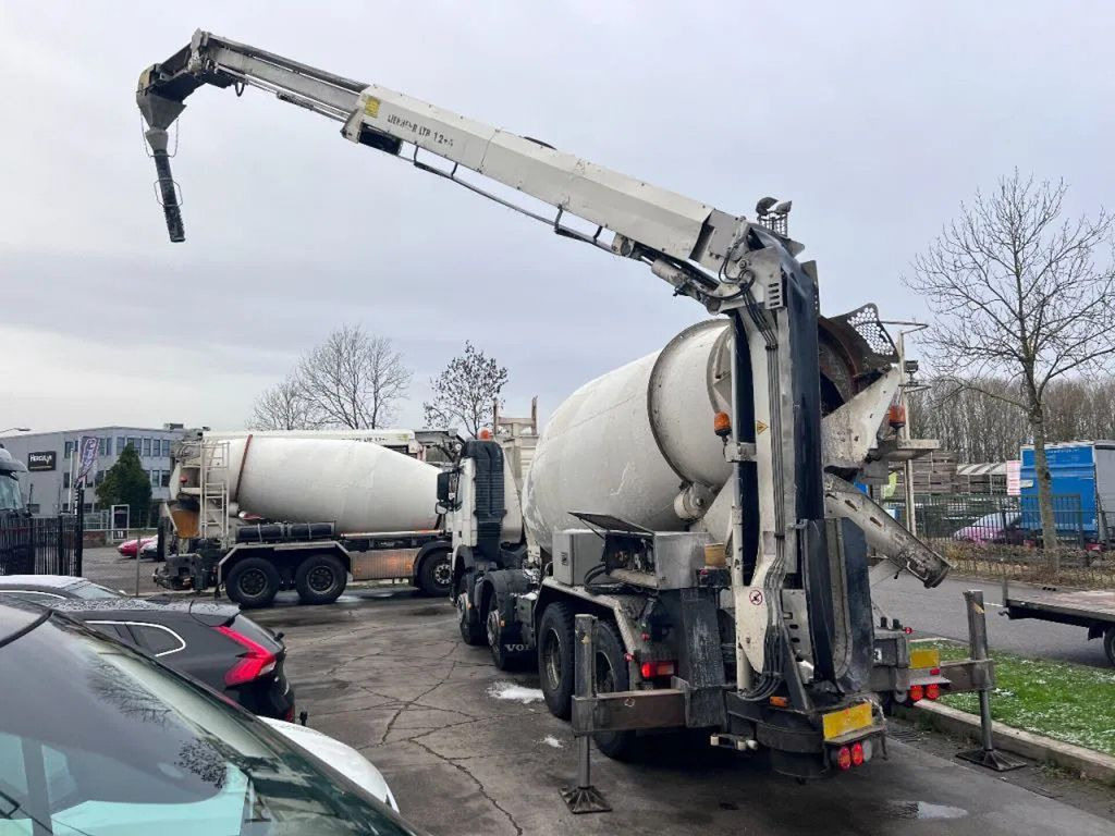 Volvo FM 410 8X4 - 3 UNITS! + MIXER 9m3 + LIEBHERR CON - Betonmixer: 4 kép. Volvo FM 410 8X4 - 3 UNITS! + MIXER 9m3 + LIEBHERR CON - Betonmixer: 4 kép.