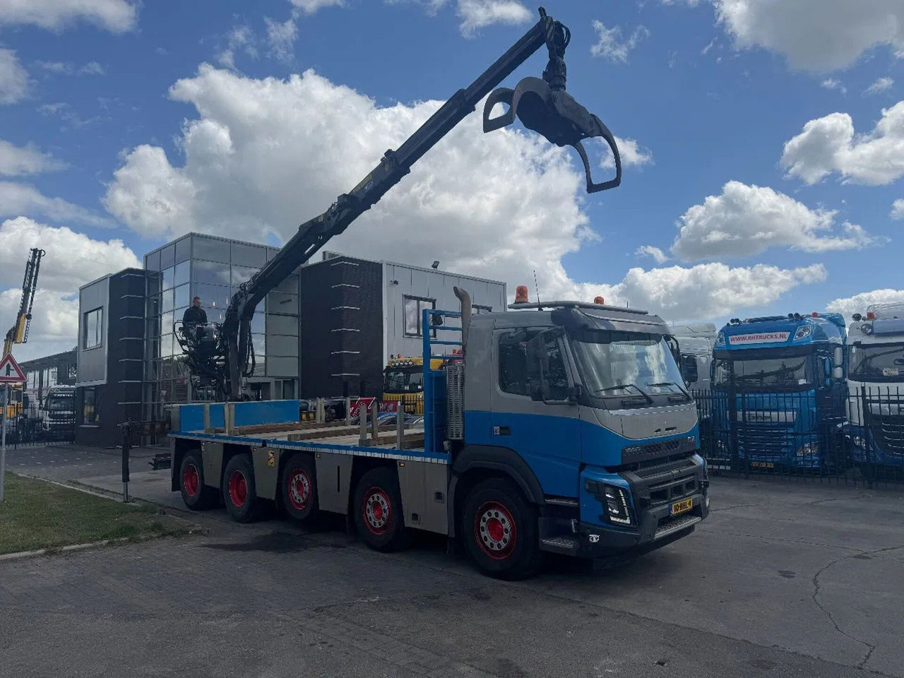 Volvo FMX 460 10X4 HIAB J2640ZT + HULTDINS GRIJPER HUB - Darus autó: 1 kép. Volvo FMX 460 10X4 HIAB J2640ZT + HULTDINS GRIJPER HUB - Darus autó: 1 kép.