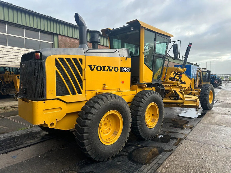 Gréder Volvo G 930: 7 kép.