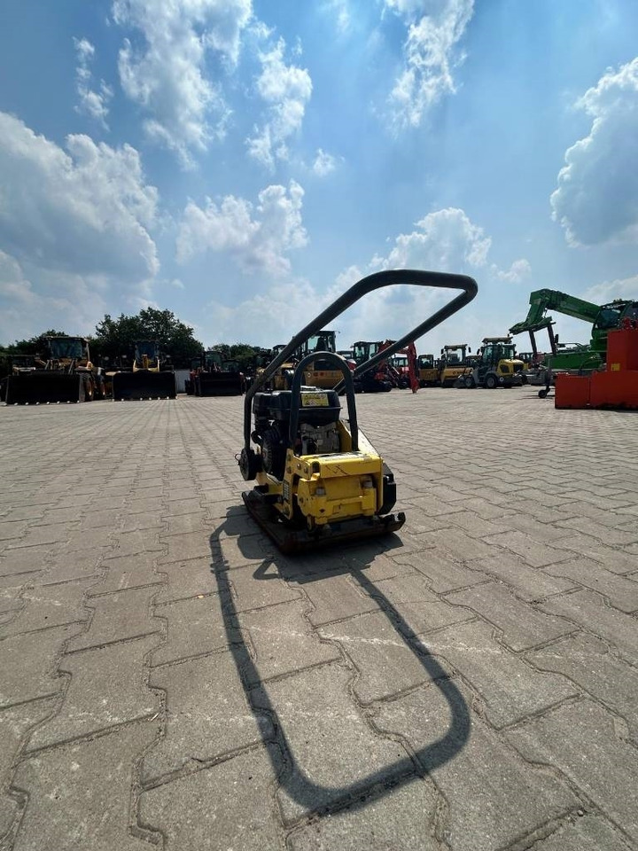 BOMAG BVP 10/36 - Lapvibrátor: 5 kép. BOMAG BVP 10/36 - Lapvibrátor: 5 kép.