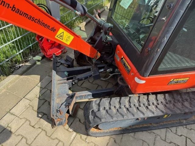 KUBOTA KX018-4 - Minikotró: 4 kép. KUBOTA KX018-4 - Minikotró: 4 kép.
