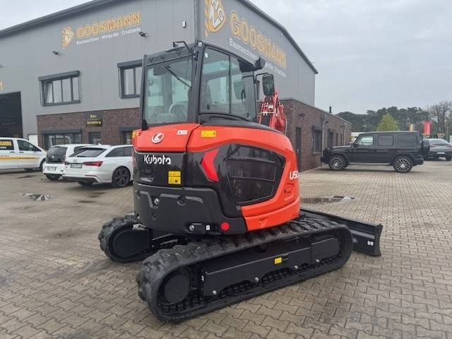 KUBOTA U50-5 - Minikotró: 3 kép. KUBOTA U50-5 - Minikotró: 3 kép.